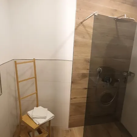 Private Parking,old Town,52m2,terrace,no Stairs, Newly Renovated, Апартаменты
