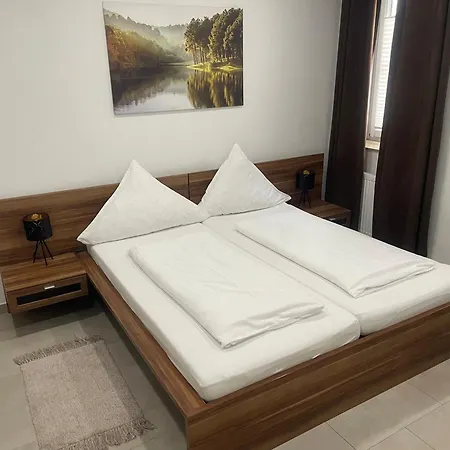 アパート Private Parking,old Town,52m2,terrace,no Stairs, Newly Renovated,