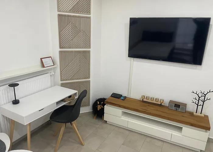 Private Parking,old Town,52m2,terrace,no Stairs, Newly Renovated, Lejlighed *